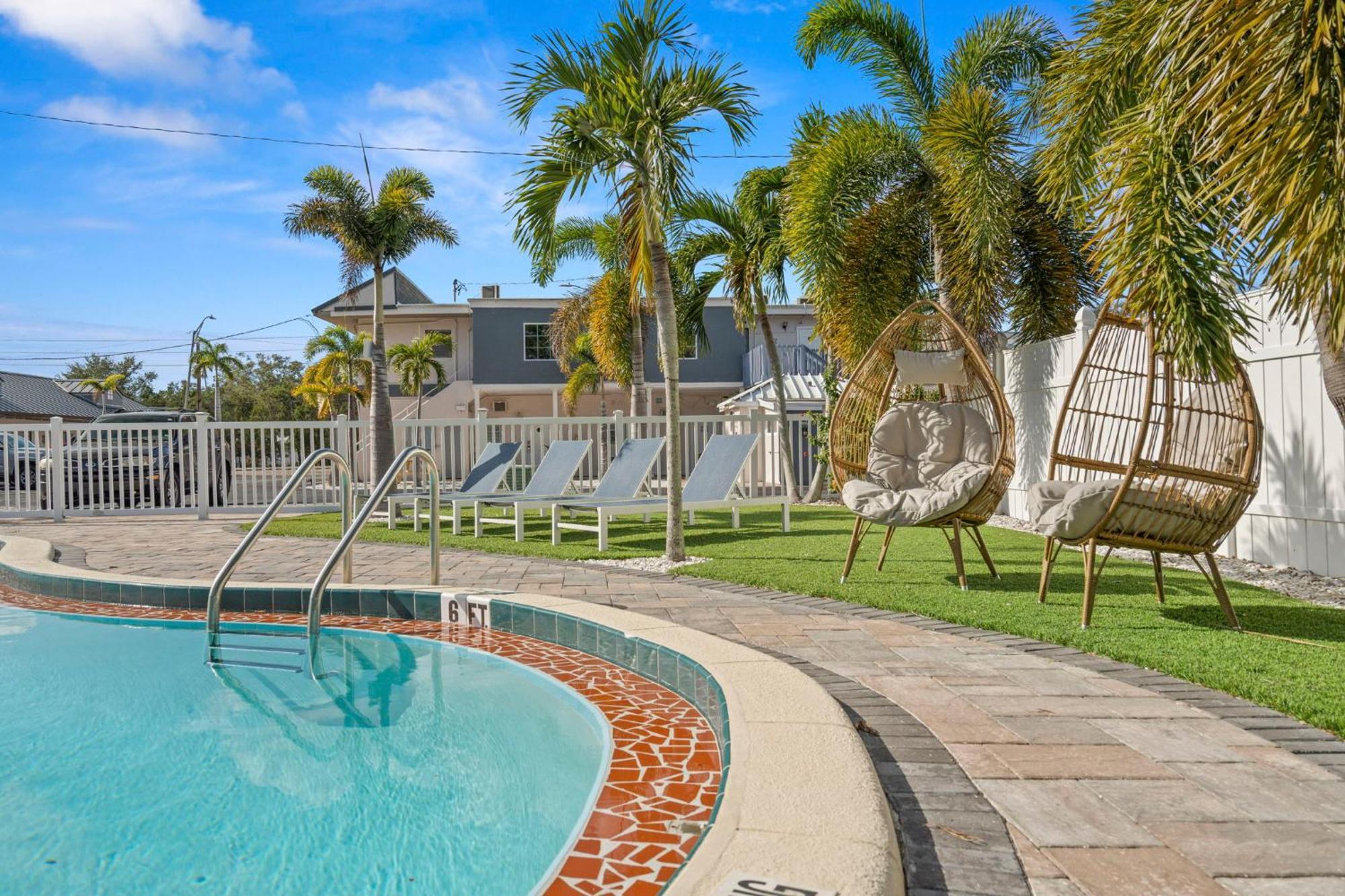 1K Bed Studio Apt With Shared Pool 06 Clearwater Buitenkant foto